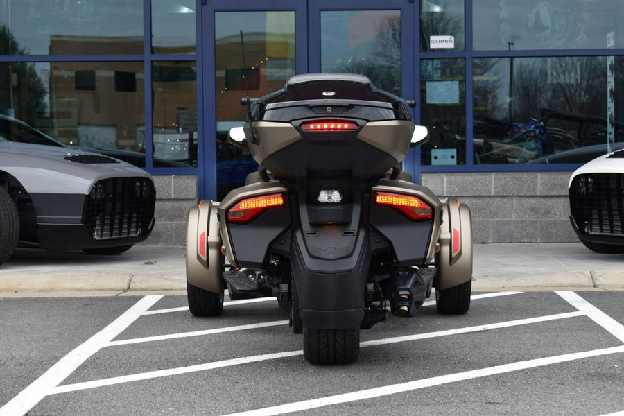 2021 Can-Am® Spyder® F3 Limited Dark