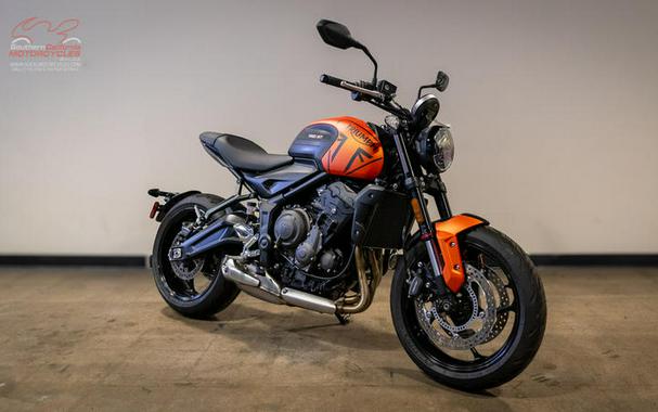 2023 Triumph Trident 660 Matte Baja Orange / Matte Storm Grey