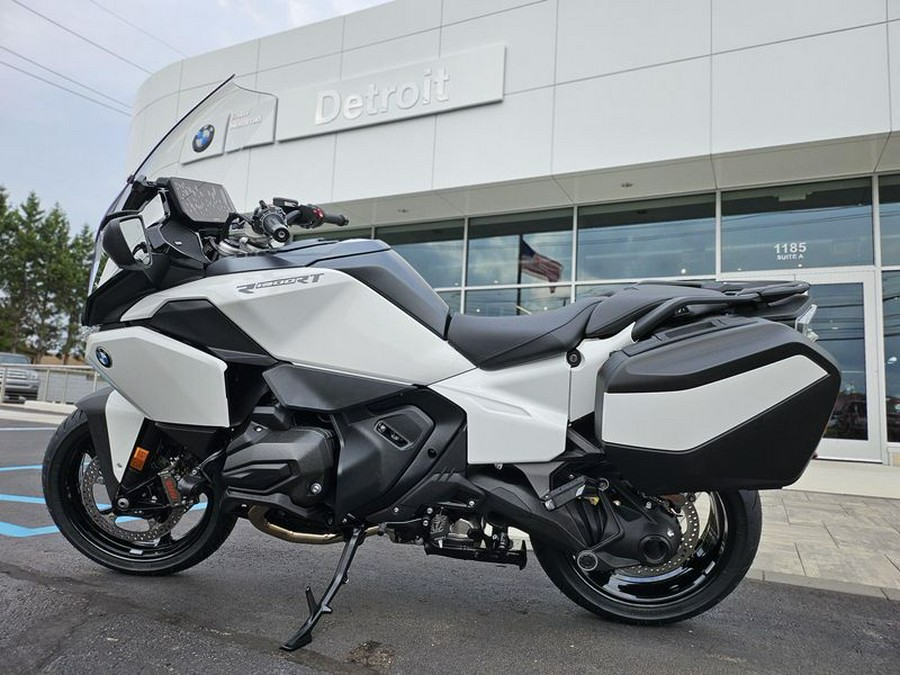 New 2026 BMW R1300RT
