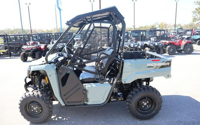 2026 Honda Pioneer 520