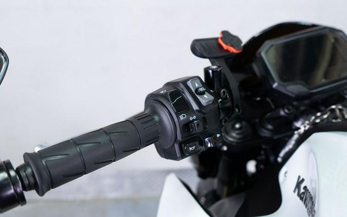 2022 Kawasaki Z900 ABS