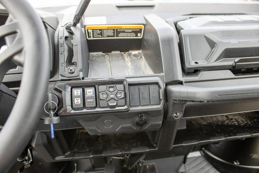 2026 CAN-AM DEFENDER MAX DPS HD9