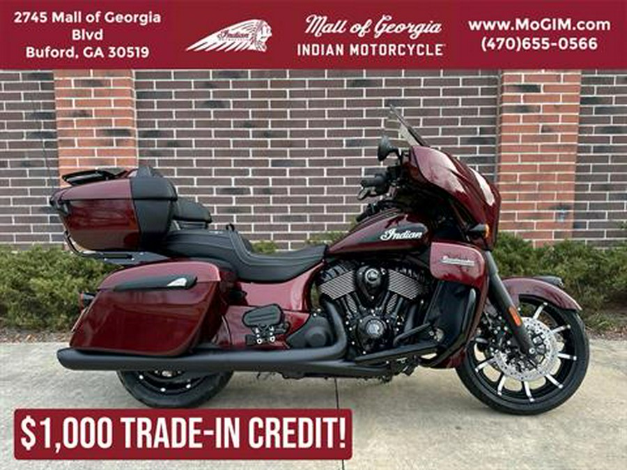 2024 Indian Motorcycle Roadmaster® Dark Horse® with PowerBand Audio Package