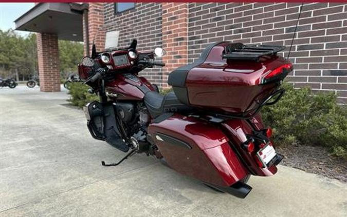 2024 Indian Motorcycle Roadmaster® Dark Horse® with PowerBand Audio Package