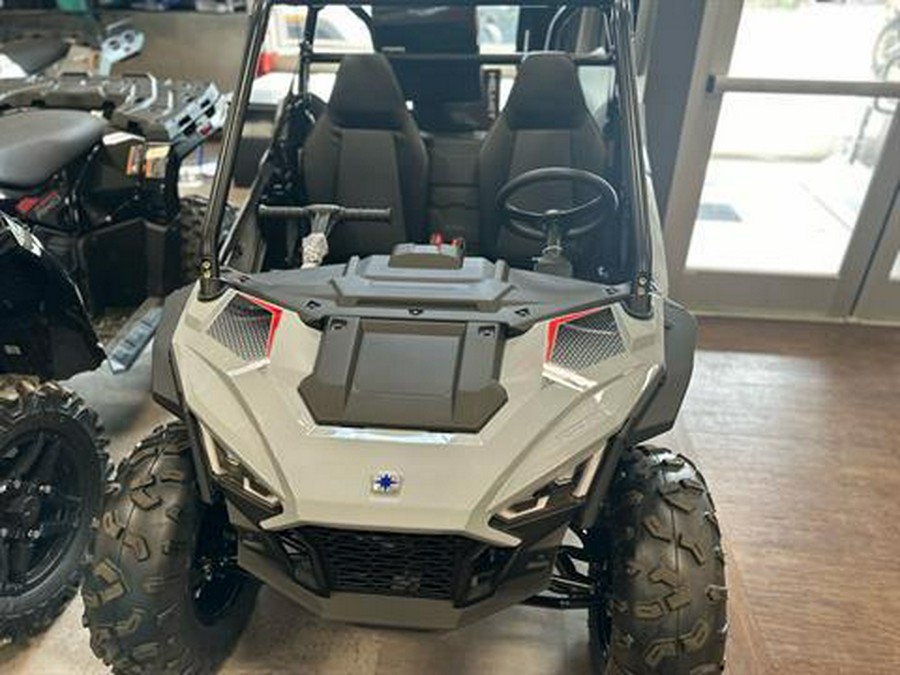 2024 Polaris RZR 200 EFI