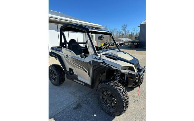 2024 Polaris Industries GENERAL® XP 1000 Premium