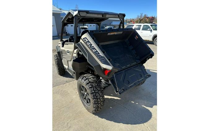 2024 Polaris Industries GENERAL® XP 1000 Premium