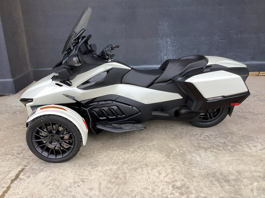 2026 Can-Am Spyder RT