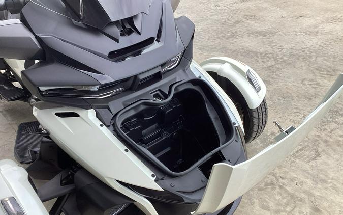 2026 Can-Am Spyder RT