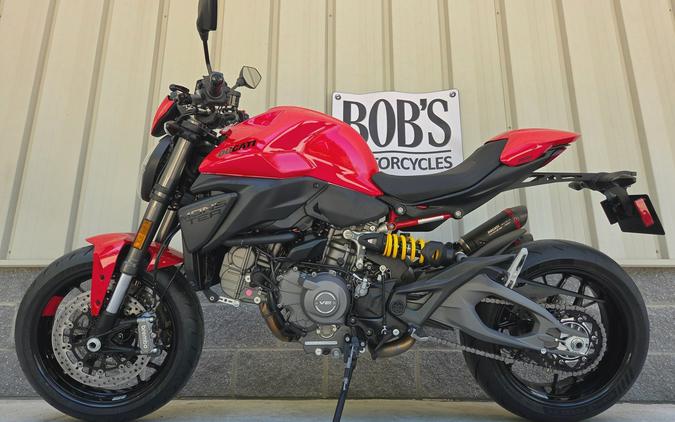 2026 DUCATI Monster + V2