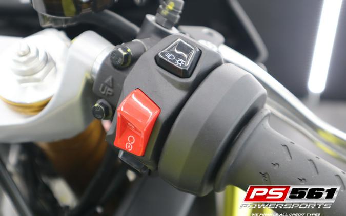 2023 Aprilia RS 660