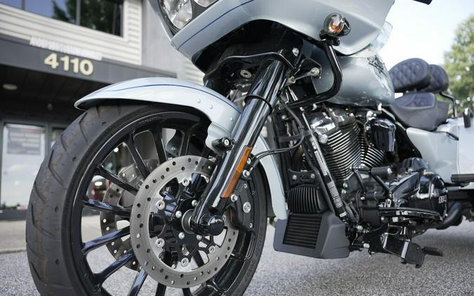 FLTRT 2025 Road Glide 3