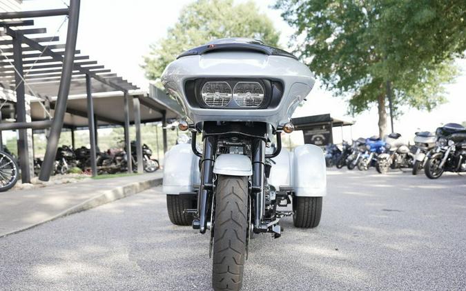 FLTRT 2025 Road Glide 3
