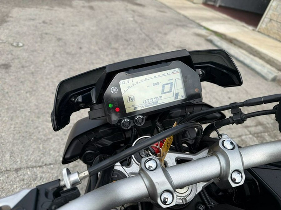 2020 Yamaha MT10LB