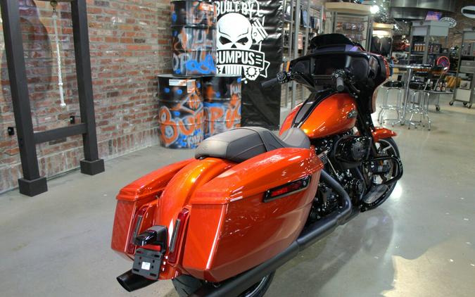 2024 Harley-Davidson® Street Glide® Whiskey Fire