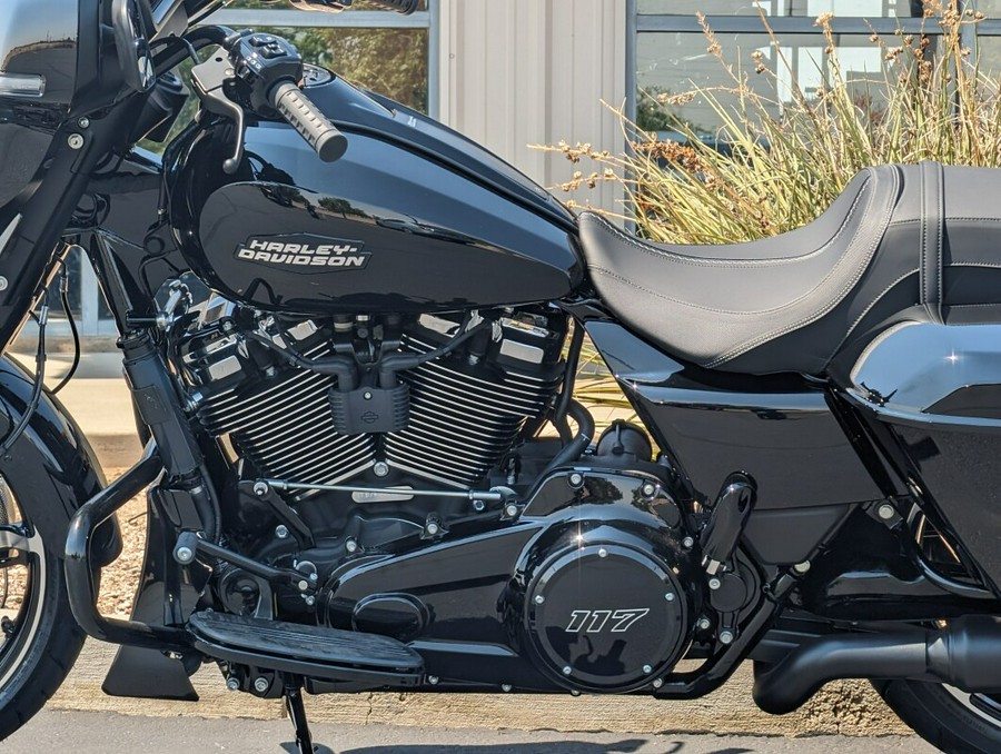 2024 Harley-Davidson® Street Glide®