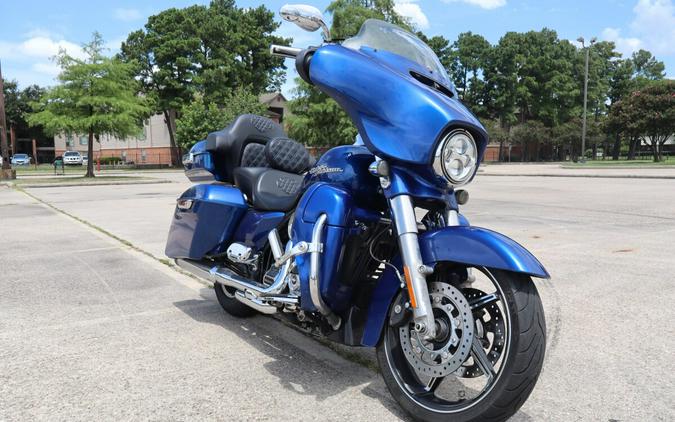 2017 Harley-Davidson Street Glide Special