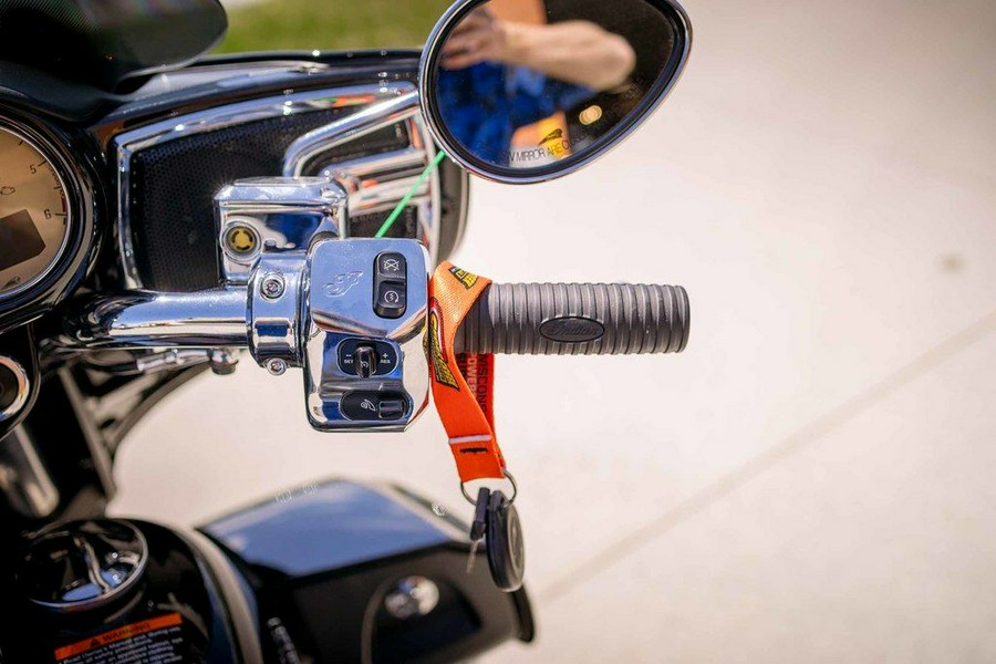 2018 Indian Motorcycle® Roadmaster® ABS Thunder Black