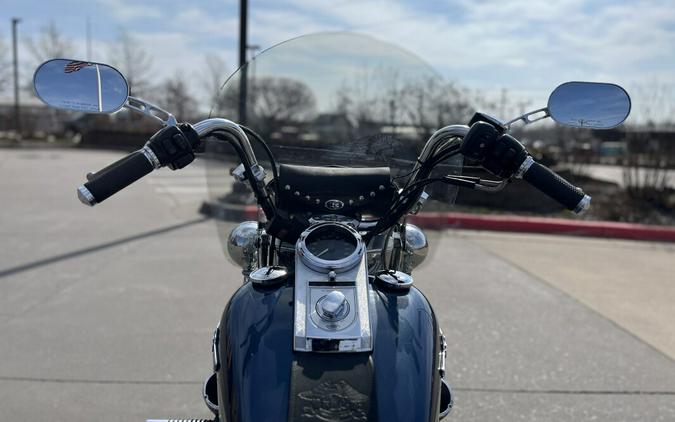 2003 Harley-Davidson® FLSTCI Heritage Softail® Classic Blue Burst
