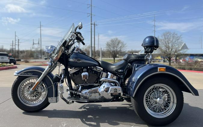 2003 Harley-Davidson® FLSTCI Heritage Softail® Classic Blue Burst