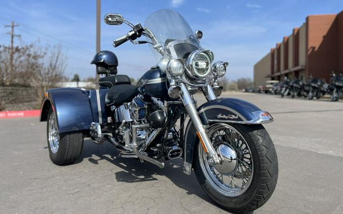 2003 Harley-Davidson® FLSTCI Heritage Softail® Classic Blue Burst