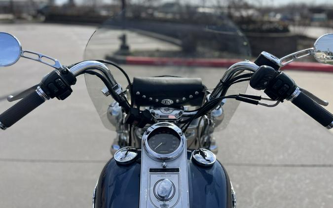 2003 Harley-Davidson® FLSTCI Heritage Softail® Classic Blue Burst