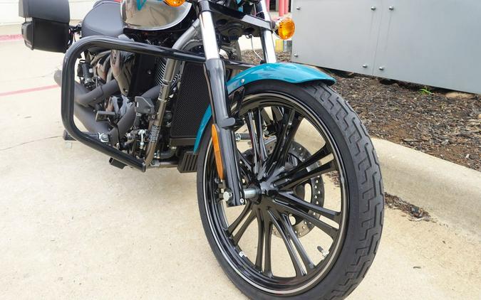 2022 Kawasaki Vulcan® 900 Custom