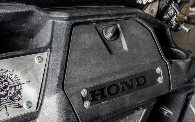 2024 Honda Pioneer 1000-5 Deluxe