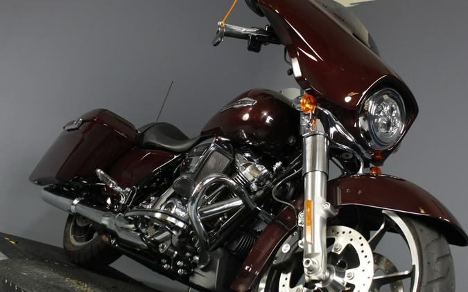 2022 Harley-Davidson Street Glide