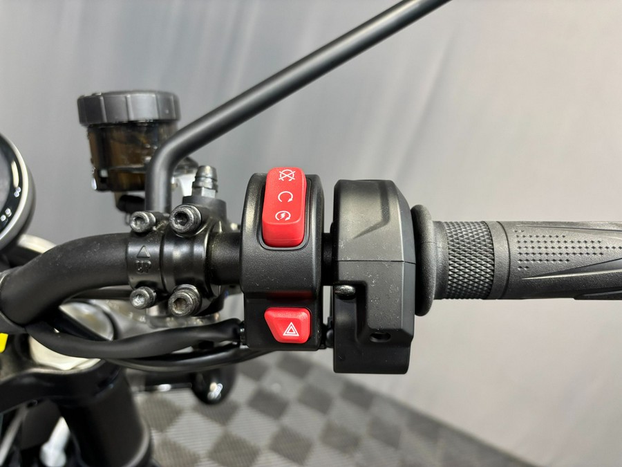 2025 Triumph Scrambler 1200 X