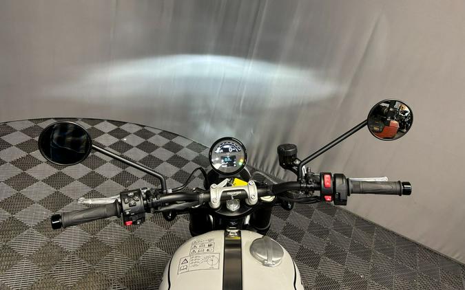 2025 Triumph Scrambler 1200 X