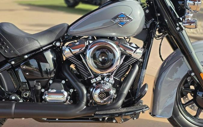 2026 Harley-Davidson® FLHC - Heritage Classic
