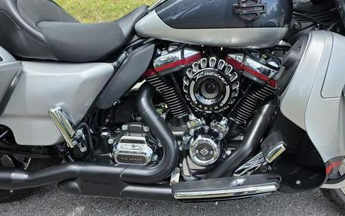 2019 Harley-Davidson® FLHXSE - CVO™ Street Glide®