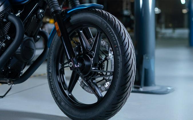 2027 Moto Guzzi V7 Stone