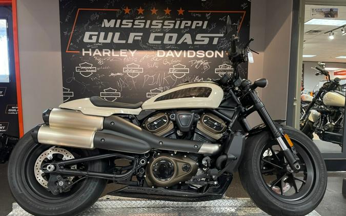 2022 Harley-Davidson Sportster S Review [w/ Mid-Control Kit]