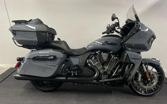 2024 Indian Motorcycle Pursuit Dark Horse® with PowerBand Audio Package-$2000 TRADE IN CREDIT