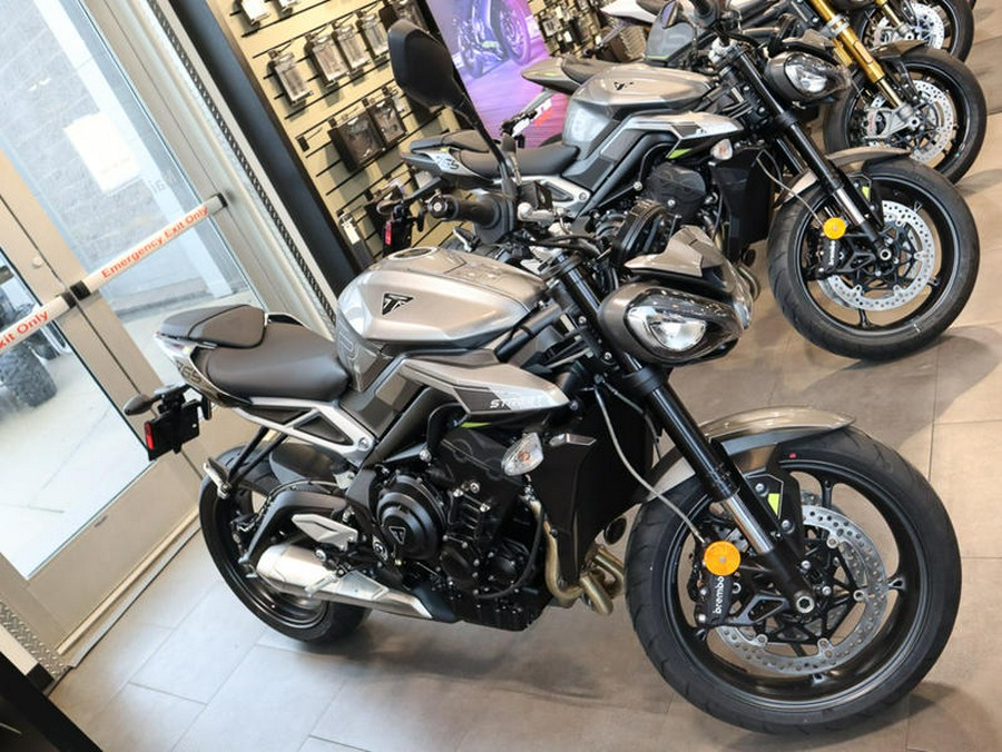 2024 Triumph Street Triple 765 R Silver Ice