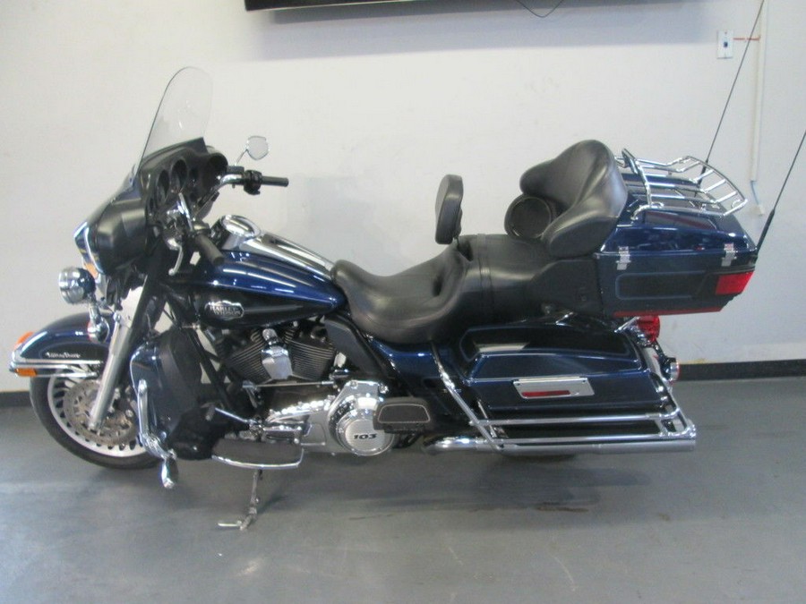 2013 Harley-Davidson® FLHTCU - Electra Glide® Ultra Classic®