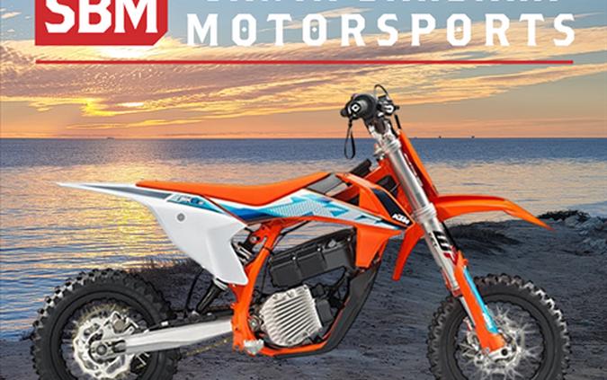 2023 KTM SX-E 3 First Look [Just In Time For Christmas]