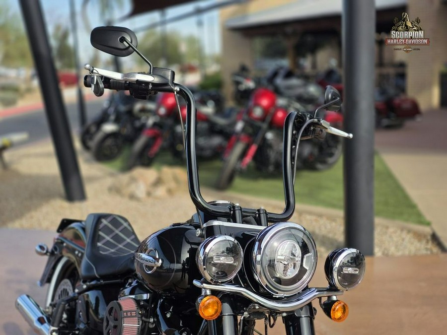2019 Harley-Davidson® FLHC - Softail® Heritage Classic