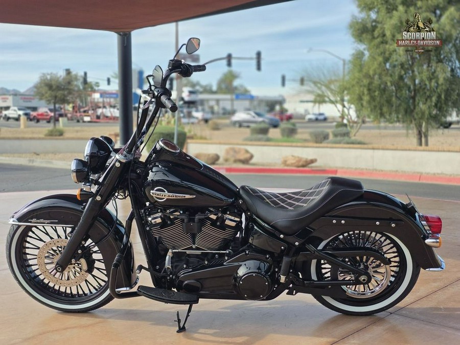2019 Harley-Davidson® FLHC - Softail® Heritage Classic