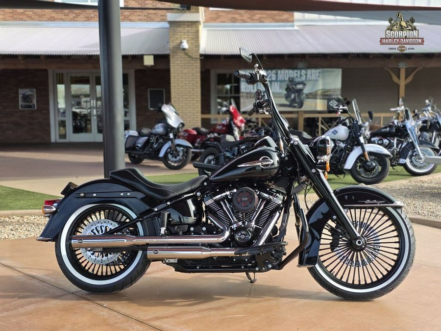 2019 Harley-Davidson® FLHC - Softail® Heritage Classic