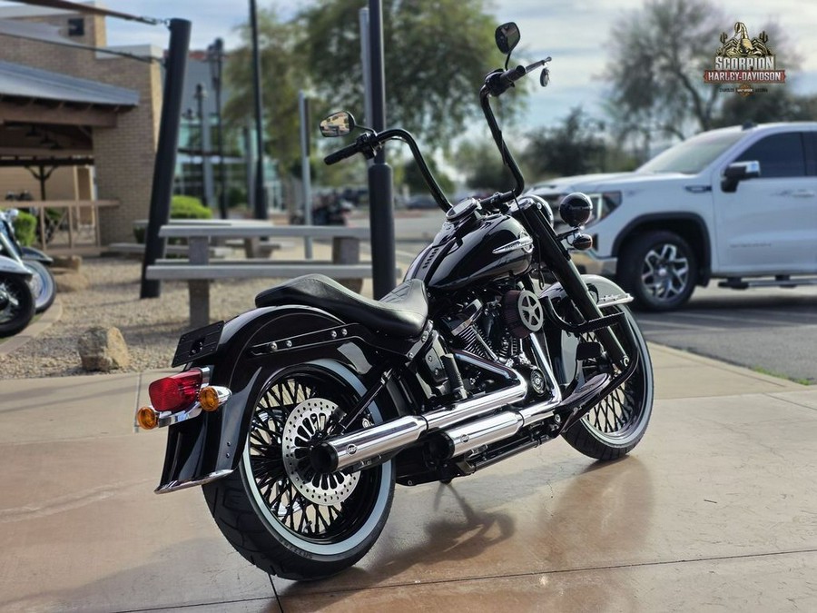 2019 Harley-Davidson® FLHC - Softail® Heritage Classic