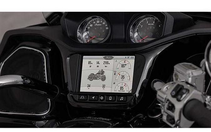 2024 Indian Motorcycle Challenger® Limited with PowerBand Audio Package