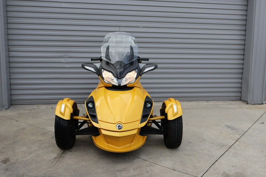 2013 Can-Am Spyder ST-S SE5