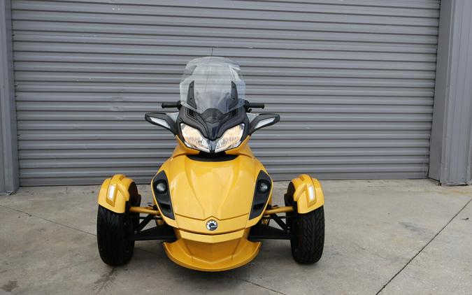 2013 Can-Am Spyder ST-S SE5