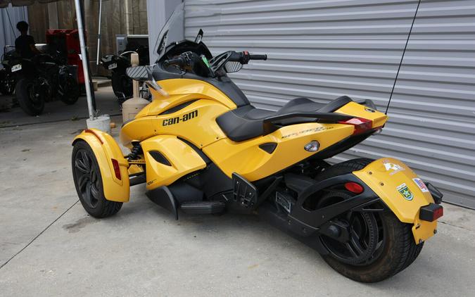 2013 Can-Am Spyder ST-S SE5