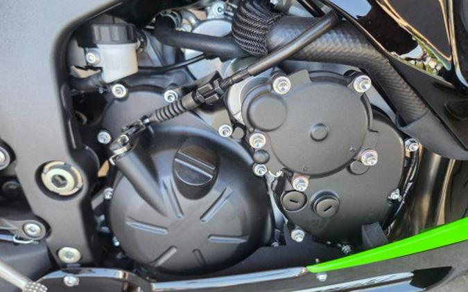 2025 Kawasaki Ninja® ZX™-6R KRT Edition
