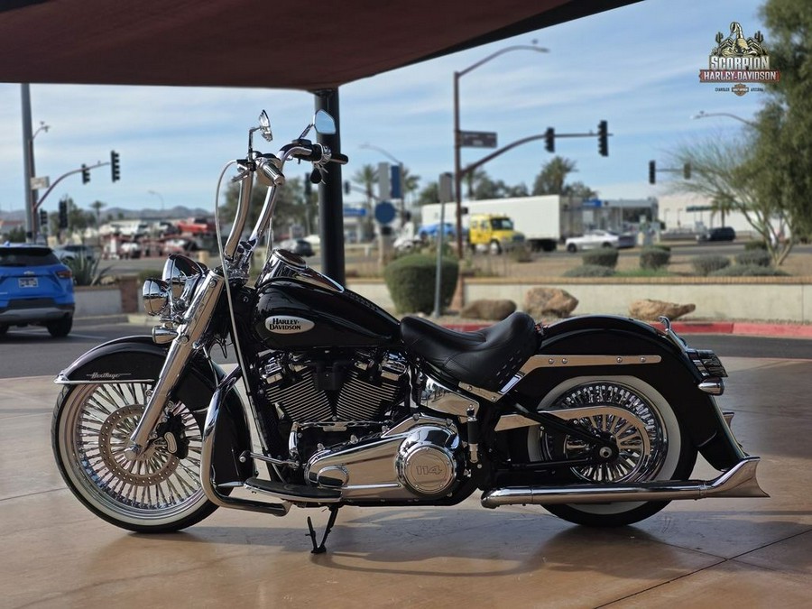 2022 Harley-Davidson® FLHCS - Heritage Classic 114