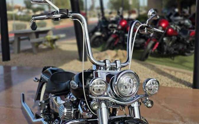 2022 Harley-Davidson® FLHCS - Heritage Classic 114